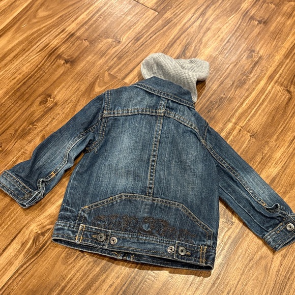 Puma Kids Navy and White Jogger Set with Guess Jean Jacket - Picture 5 of 11